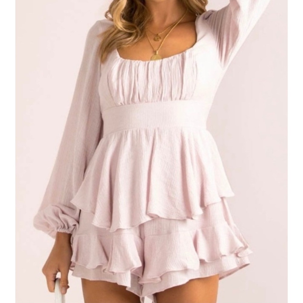 Sinner Saints Mauve Ruffle Romper Long Sleeve Tie Back Womens Size Medium NWT